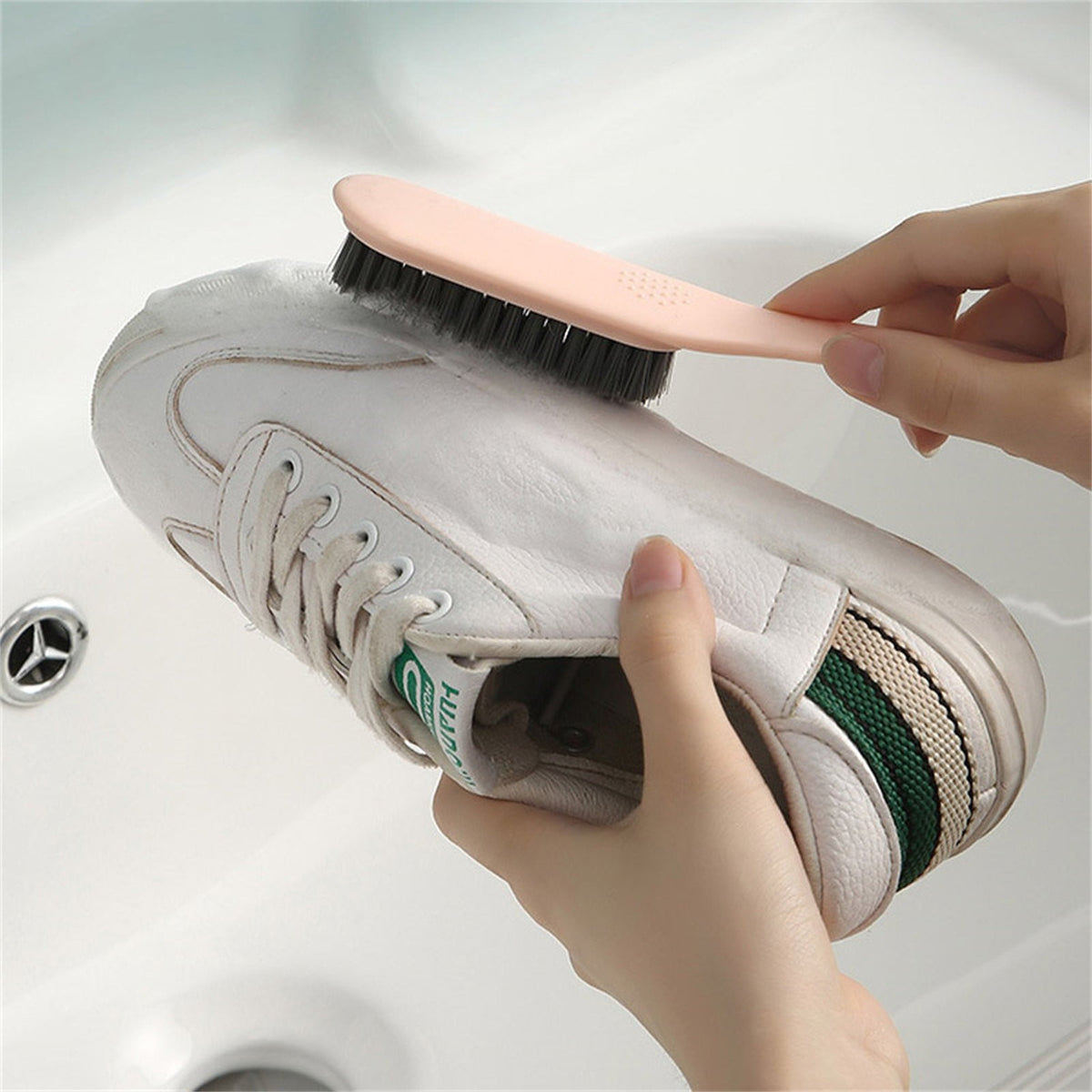 Soft Nylon Laundry and Stain Brush with Comfort Grip and Hanging Hole - Image 4